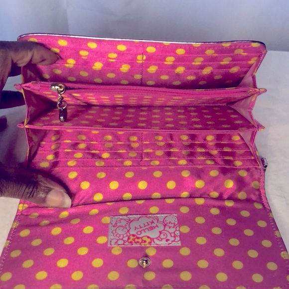 HELLO KITTY metallic pink wallet. Holds up to 16 cards. Polka dot lining inside. - Picture 10 of 16